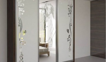 Пескоструйные рисунки двух типов на зеркале Серебро в дверях-купе