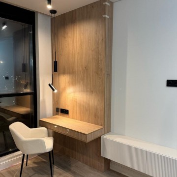 Панель с консолью для гостиной