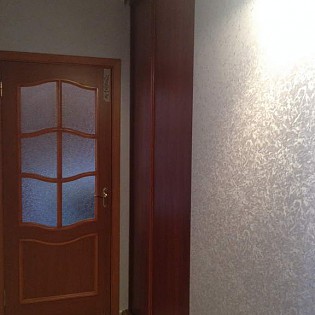 Двери-купе с наполением из ДСП в квартире на пр. Ветеранов