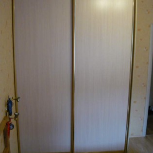 2-дверный шкаф-купе с наполнением из ДСП, цвет профиля - Золото полировка