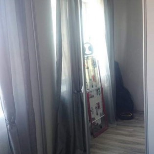 Зеркальные двери-купе в квартире на Шлиссельбургском пр.