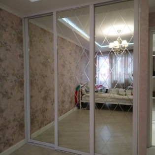 Двери-купе (проём 2) в квартире на пр. Гагарина