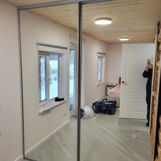 Зеркальные двери в профиле Slim